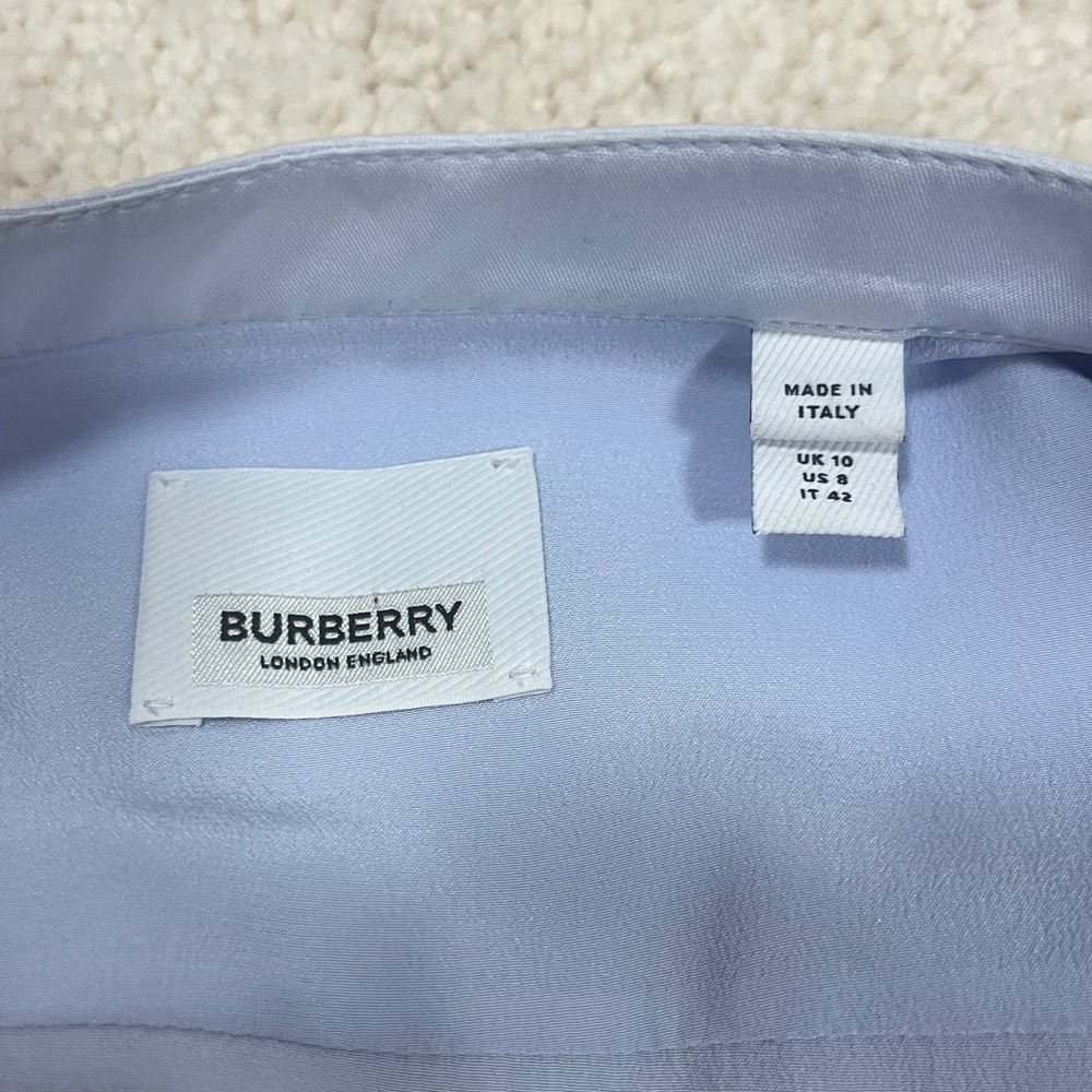 Burberry‎ London Light Blue Crepe Sleeveless Kimono Style shirt vest 100% Silk - Picture 11 of 11
